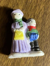 Vintage Teeny Tiny People Village Figurine Christmas Ornament 1 3/8"