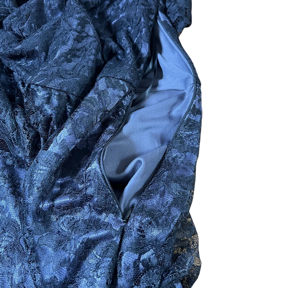 Vestido de cóctel midi con encaje torcido delantero Igigi negro encaje púrpura satinado talla 26-28 Foto 4 de 4