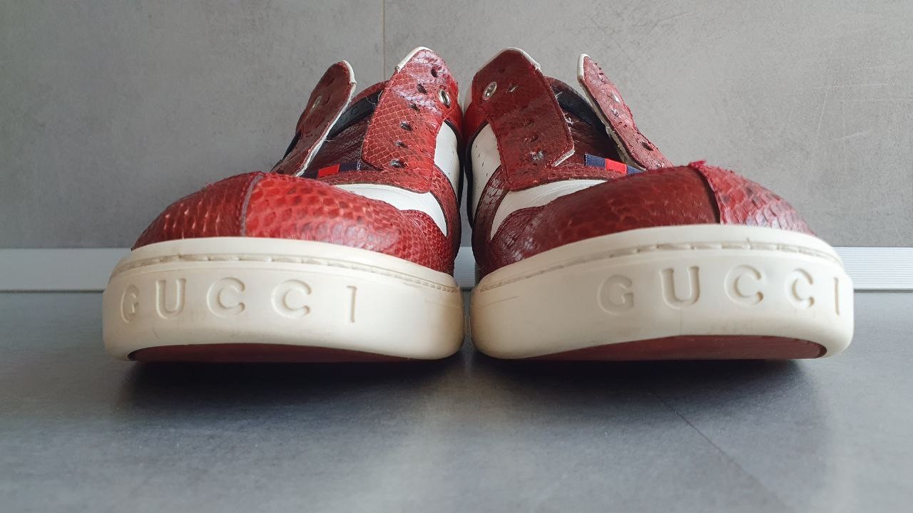 Gucci Interlocking GG Logo Red Python Low Top Sne… - image 13