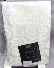 Lot/2 TRENDS COLLECTIONS Oblong ROYAL DAMASK Tablecloths Size 52x70 Color Ivory