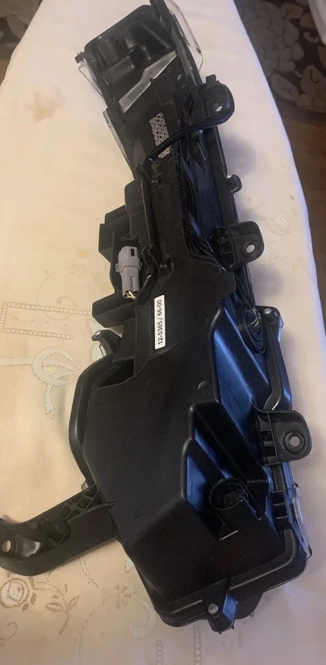 Luz de conducción de repuesto para Lexus NX200t 2015-2017 lado del pasajero Foto 2 de 4