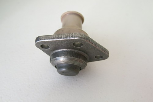 NOS PERFECT CIRCLE FRONT LOWER BALL JOINT 260-1215 FITS PORSCHE 924 944 VW - Picture 2 of 3