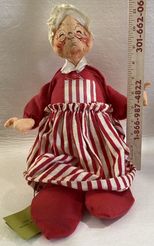 Annalee ~ 11" Mrs. Claus ~ 1971 Mrs. Claus Sitting - Picture 16 of 16