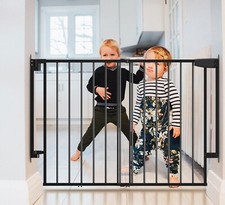 Baby Pet Safety Gate Extra Wide No Drill No Bottom Bar Adjustable 25.3"-36.4"