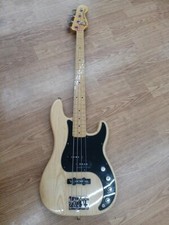 Fender American Deluxe Precision Electric Bass Guitar for sale Fender American Deluxe Precision Electric Bass Guitar for sale