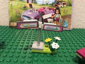 LEGO FRIENDS: Emma's Sports Car 41013 99% Complete
