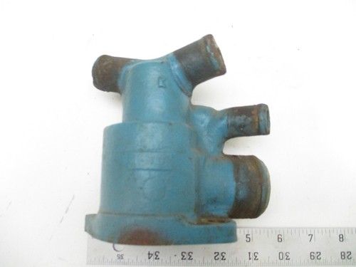 909255 OMC Stringer V8 Ford GM Chevy Thermostat Housing - Picture 3 of 6