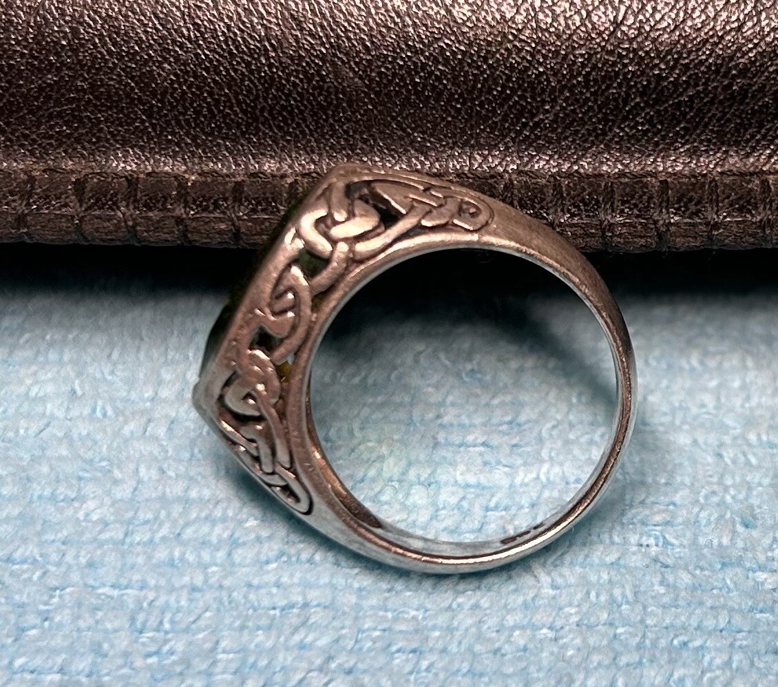 Vintage Celtic Peridot Ring solid .925 Sterling S… - image 7