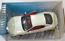 MONDO MOTORS MASERATI GRAN TURISMO 1/18 Diecast Model