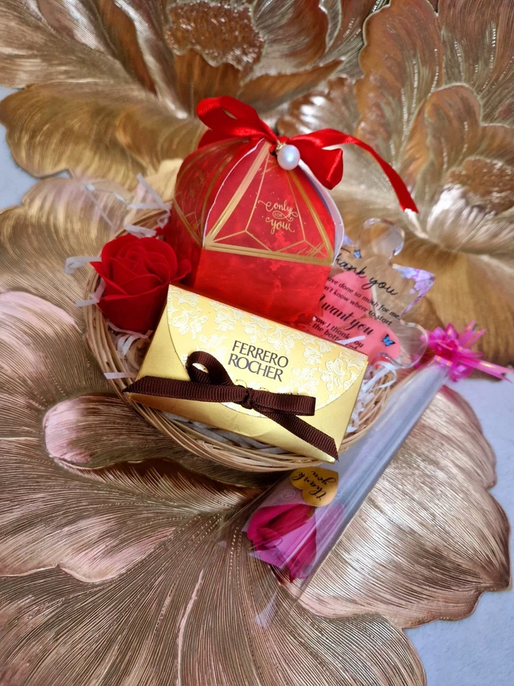 Teacher Hamper Birthday Teaching Assistant Childminder Nursery School Gift Set - Image 2 of 2