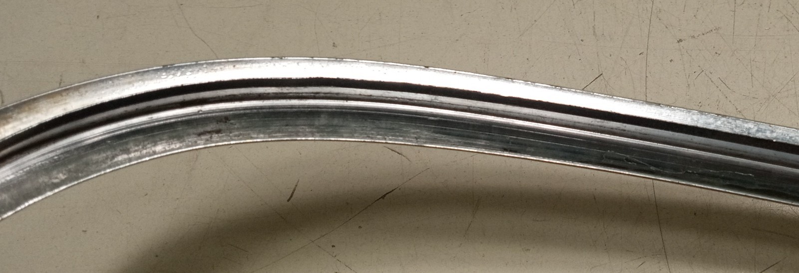 Maserati Mistral Rear Trunk Deck Lid Window Glass Trim Moldings_61914_61915