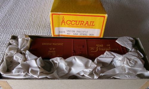 Kit escala Accurail HO #3205 40' AAR caja de acero coche Union Pacific coche #UP104432 | Zustand: New