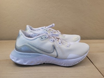 Nike Shoes Womens 10.5 Renew Run Athletic Running Sneakers CK6360-003 White Gray