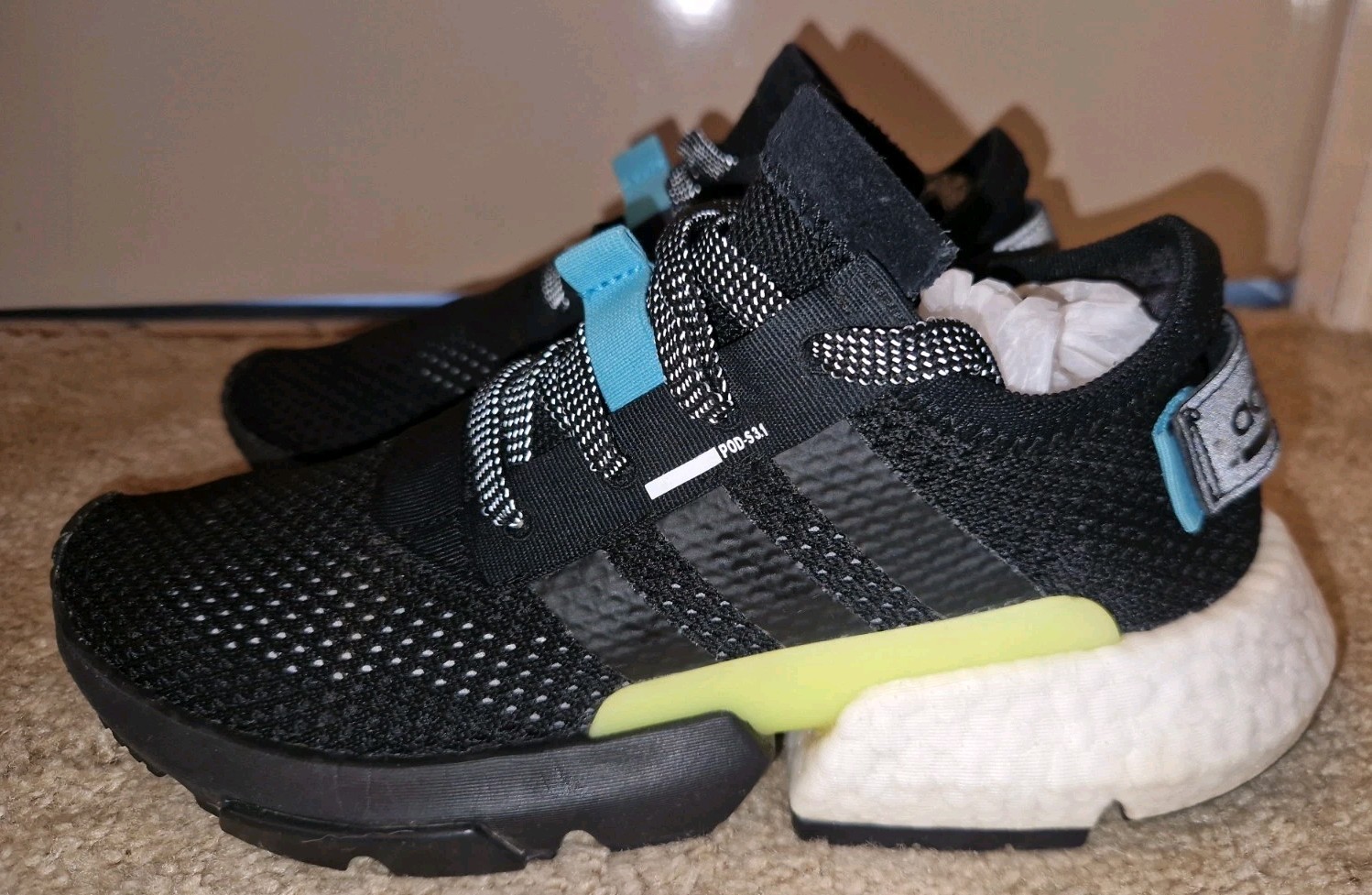 SAOLA Scarpe da ginnastica Adidas da uomo Pod S3.1 Boost nere Volt Solar sneakers taglia UK 6 5