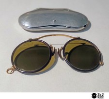 Antichi occhiali pince-nez con custodia in alluminio Optal vintage 1920s