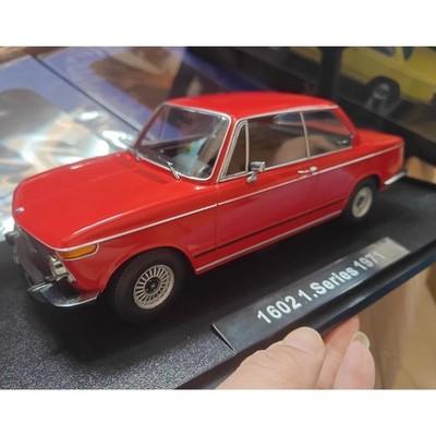 KK-Scale 1:18 BMW 1602 1 Series 1971 Red Collectible Car
