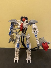 LEGO Bionicle - 8915 Toa Mahri Matoro COMPLETE - 2007 Retired - READ