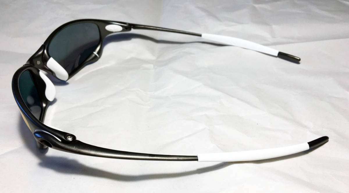 Oakley Juliet carbon color polarized lens 4th generation Oakley Juliet carbon color polarized lens 4th generation