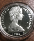 elf New Zealand 1 Dollar 1984 Chatham Island Black Robin Bird  Silver Proof  OGP — photo 2