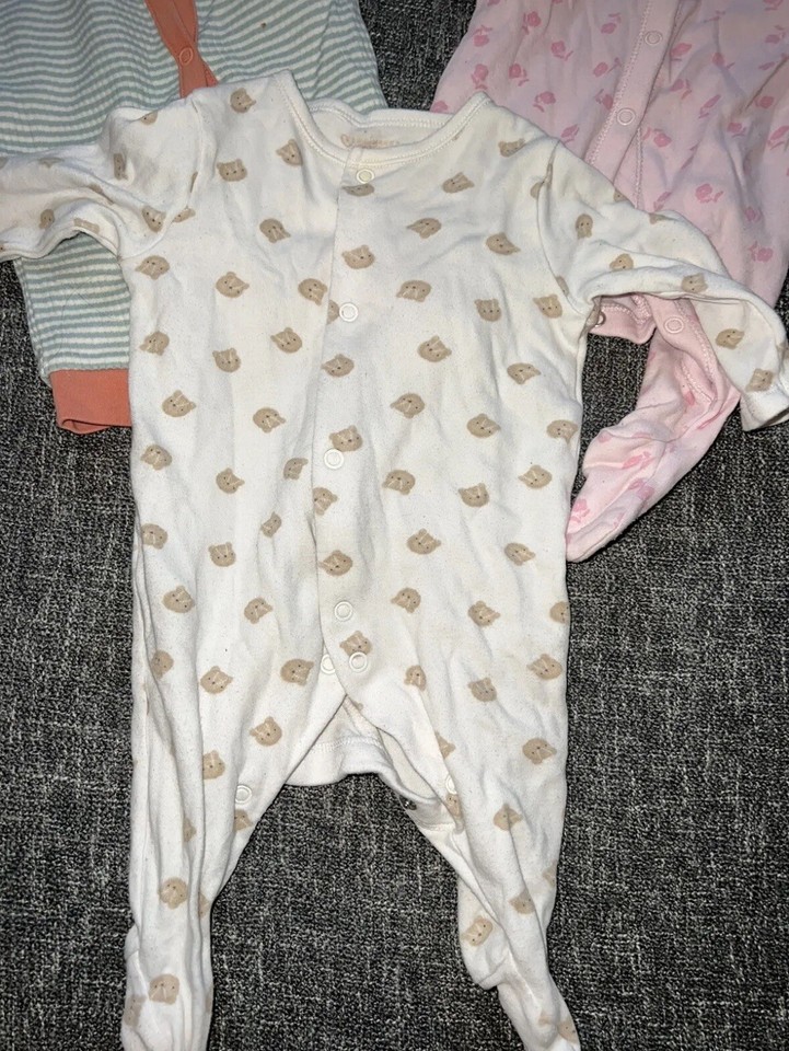 Newborn Baby Girl Clothes Bundle 03 Months Outfits First Size Bodysuit
