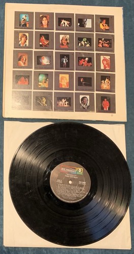 Three Dog Night Naturally Vinyl LP Estate Sale - Picture 4 of 4