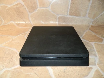 Sony PlayStation 4 Slim