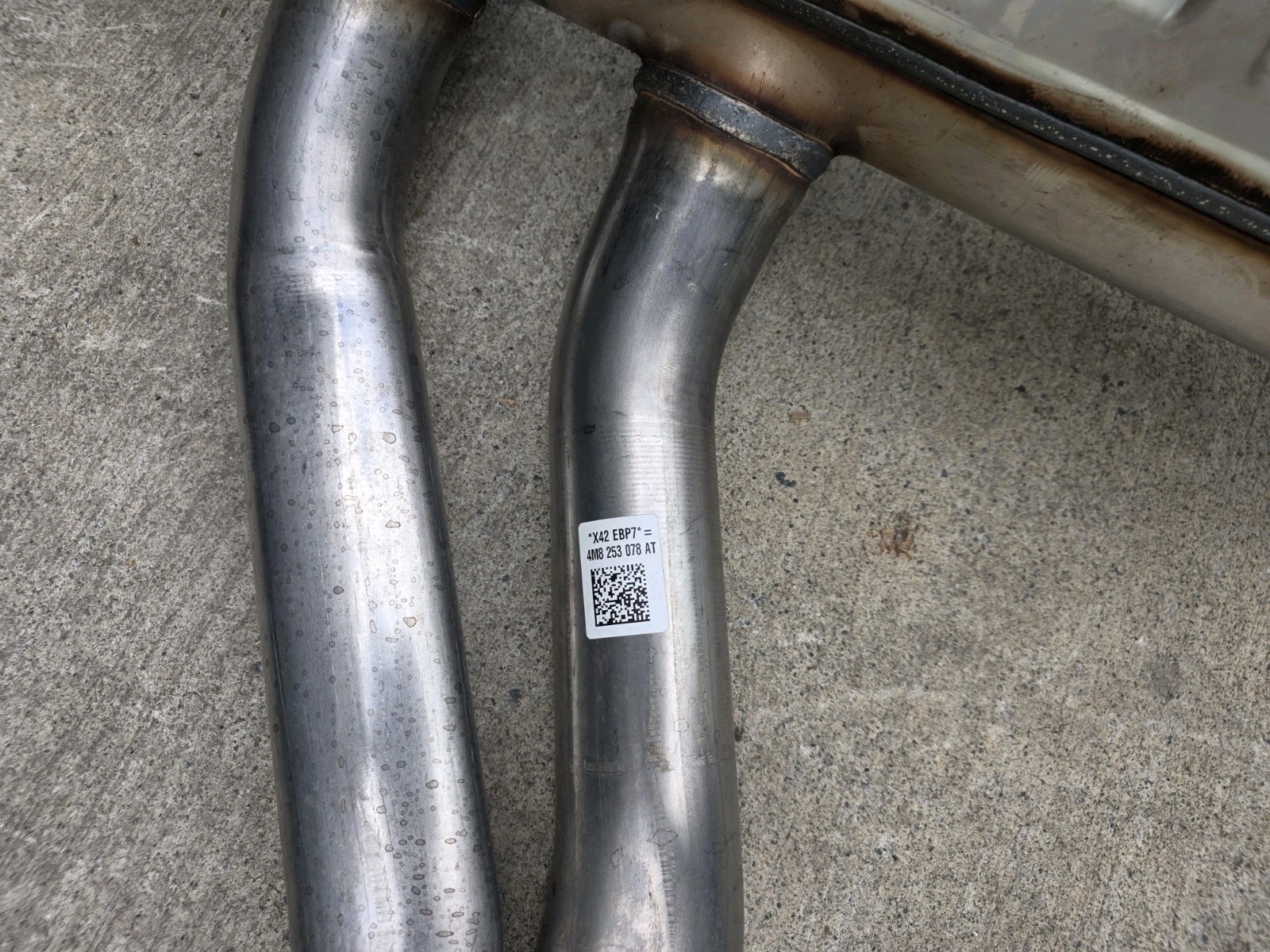 Lamborghini Urus Exhaust System 2019–2022 – Complete Catback with Quad Tips Oem