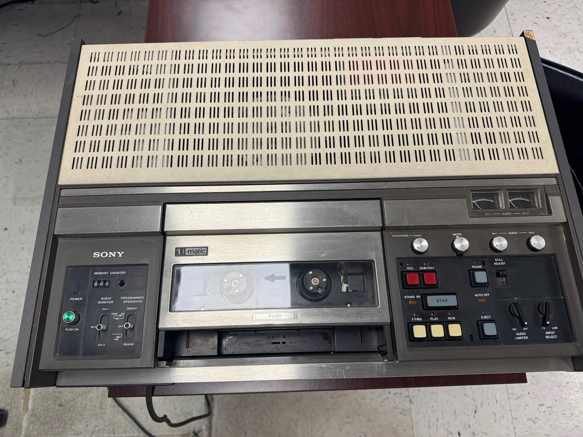 ソニーUmaticレコーダーVO2700ジャンク品の出品です❣ U-matic 录像机和播放器| eBay