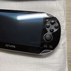 PS Vita PCH-1100 Sony Playstation complete Set Console Black Boxed Tested