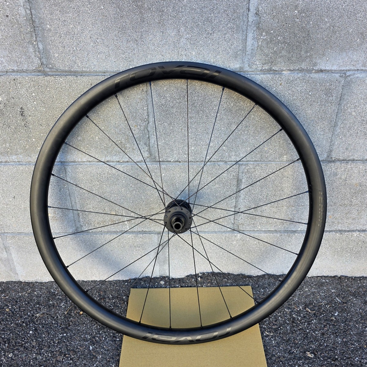 Roval Terra C Carbon Rear Wheel 700c Shimano Hg (Damaged) | eBay