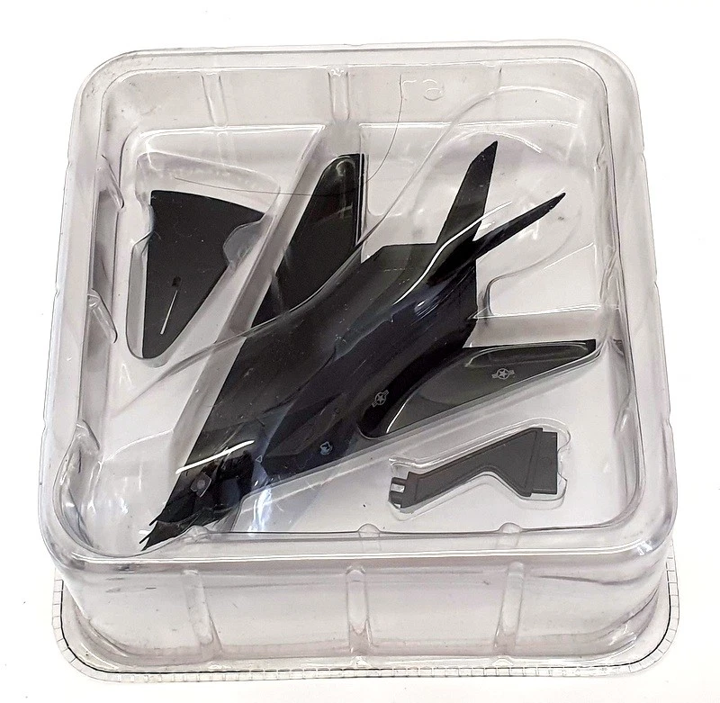 Altaya 1/150 Scale Model Aircraft AL1005J -  F-117 Stealth - Image 3 of 4