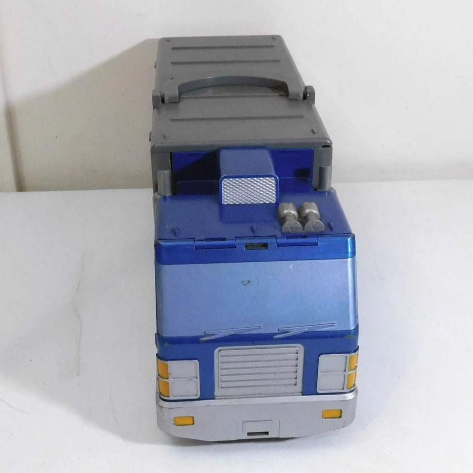 Jeff Gordon Dupont Semi Truck Micro Machines Track NASCAR Missing Track Pieces - Image 2 of 4