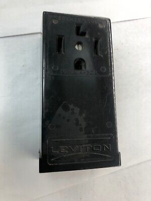 Leviton 30 amps 125 volt Black Outlet 14-30R 1 pk