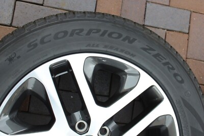 Pirelli All Season M+S 255/60 R20 113V Reifen Land Rover Defender DOT 4124 DEMO