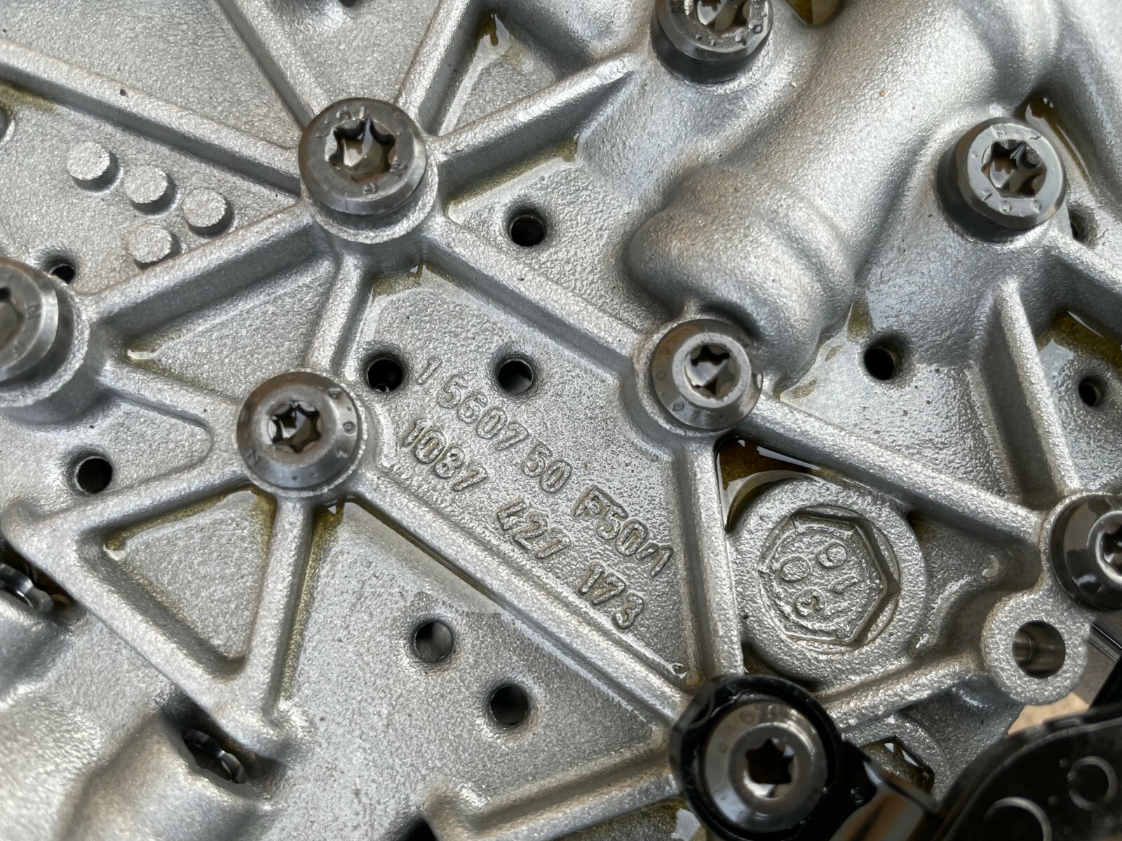 AUTOMATIC TRANSMISSION VALVE BODY OEM M157 42K 14-19 MASERATI GHIBLI Q4 S