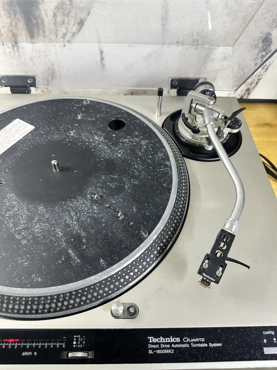 Technics SL-1600 MK2 ターンテーブル（希少品、美品） Classic Technics SL-1600 Mk2 Turntable, Please Read, Parts