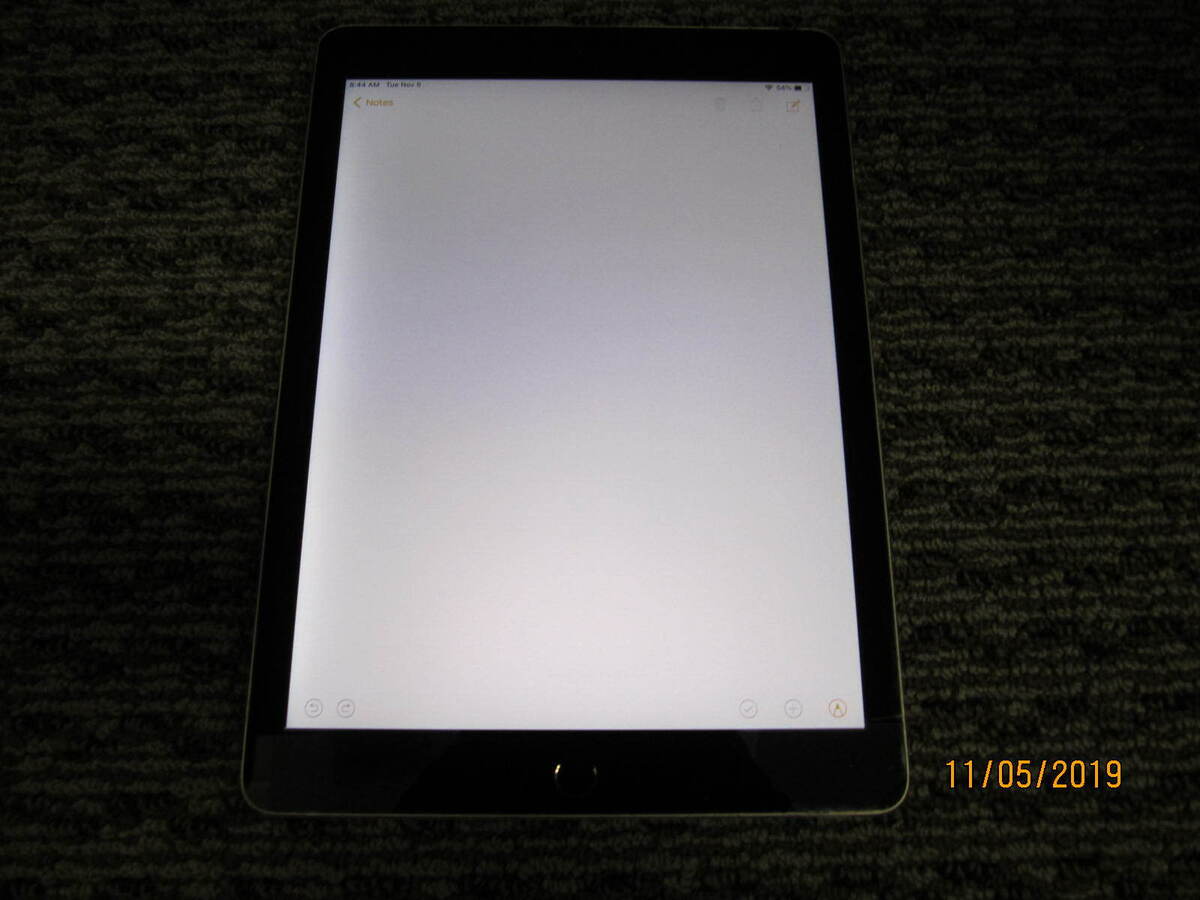 Apple iPad 7th Gen. 32GB, Wi-Fi, 10.2 in - Space Gray for sale online