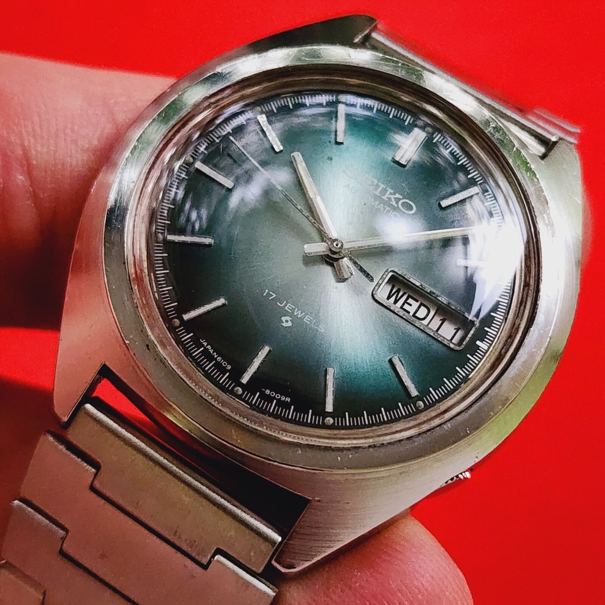 Seiko Green Sunburst Dial Automatic Watch Day Date Bracelet 6109