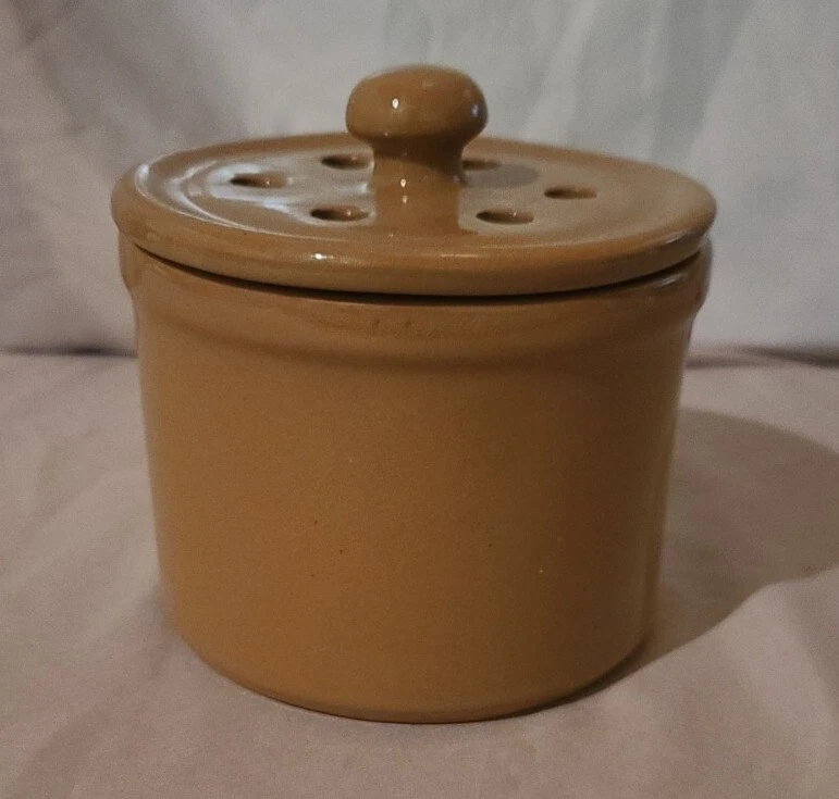 Cooks Tools, Garlic Keeper