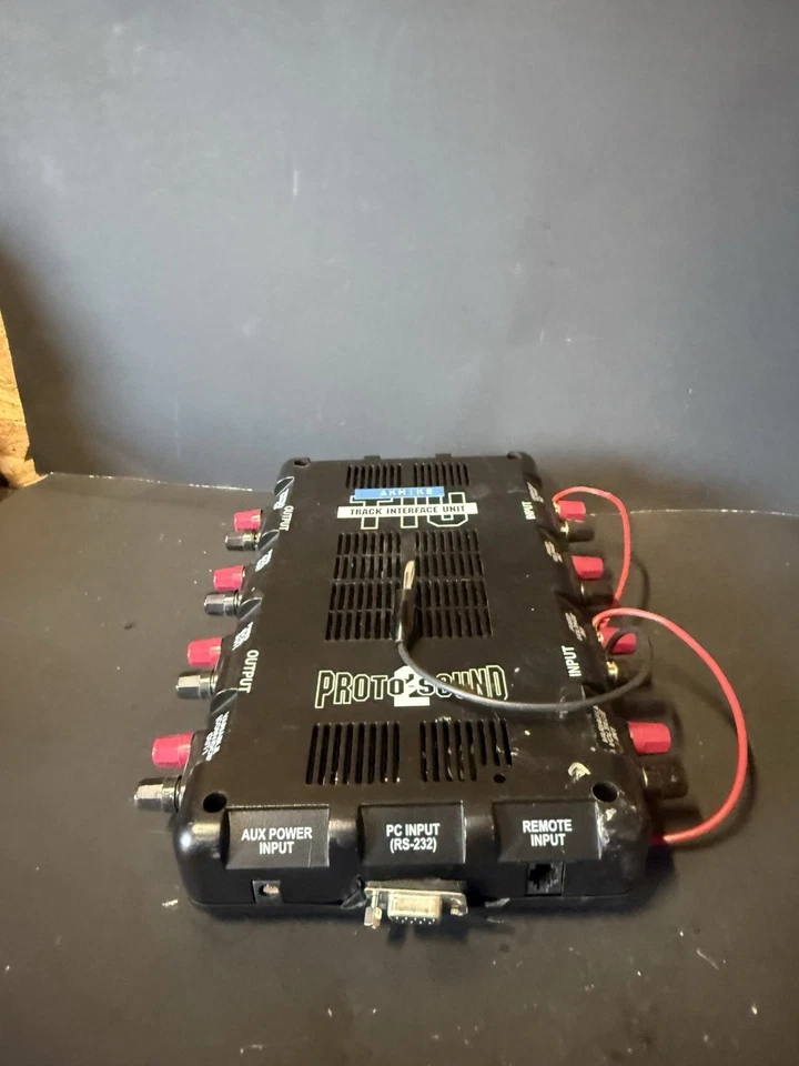 MTH 50-1001 DCS Track Interface Unit Untested - Image 3 of 4