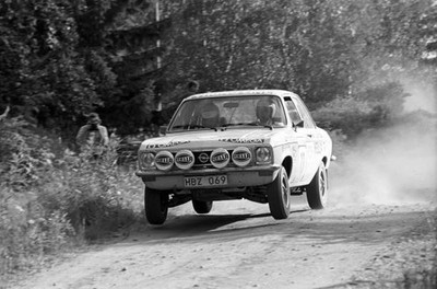 Anders Kullang Claes Goran Andersson Opel Ascona 1000 Lakes Rally - Old Photo 4