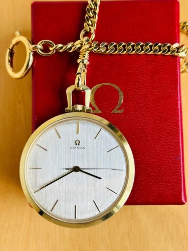 2P856 Omega gold plated in 20 microns pocket watch, original box, chain,cal. 601