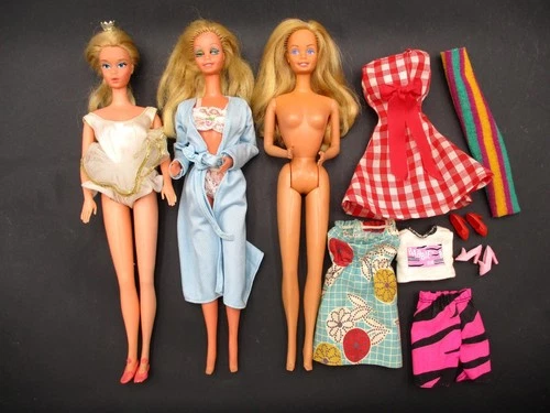 Vintage 1970s 1980s Mattel Barbie Dolls Ballerina 1976 + Clothes