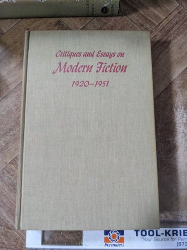 Kritiken und Essays über moderne Fiktion 1920-1951