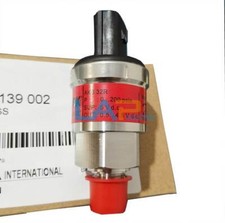 1PCS New For York 025-29139-002 0-200psis 0.5-4.5V 5VDC Pressure Sensor