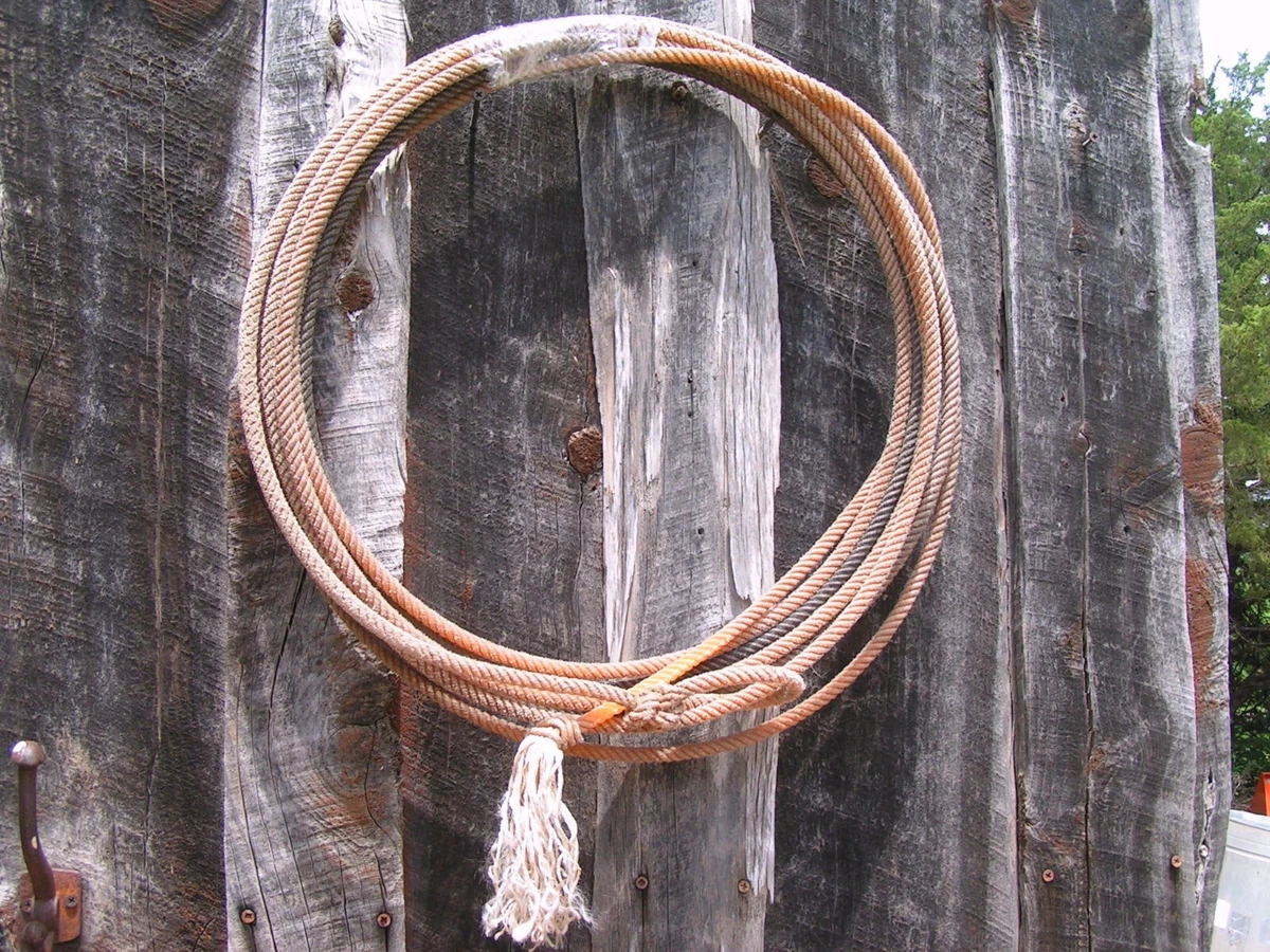 Old Lasso Rope, Retired Cowboy Lariat, Vintage Western Wall Hang #B7