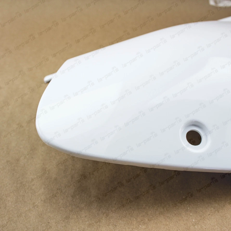 New Genuine OEM Suzuki DR650SE Right Frame Cover White 47111-32E10-30H - Image 3 of 4