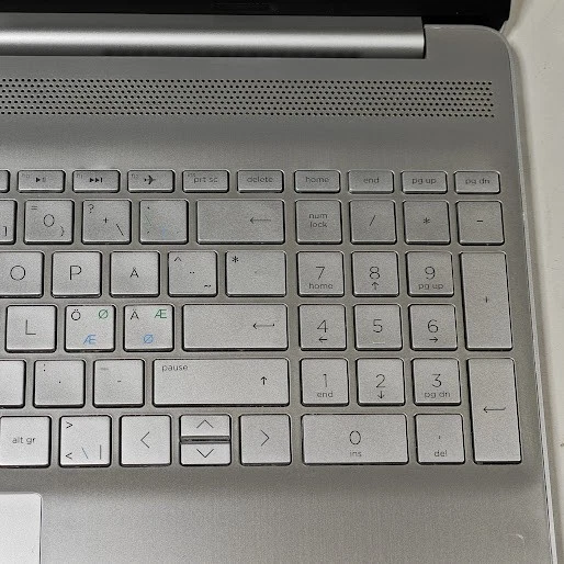 Laptop HP 15-DW0XXX - Intel Pentium 4417U 4GB RAM - Reacondicionado, Sin SO - Imagen 4 de 4