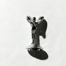 Rolls Royce Wraith Dawn Ghost Cullinan Silver Spirit Of Ecstasy Emblem