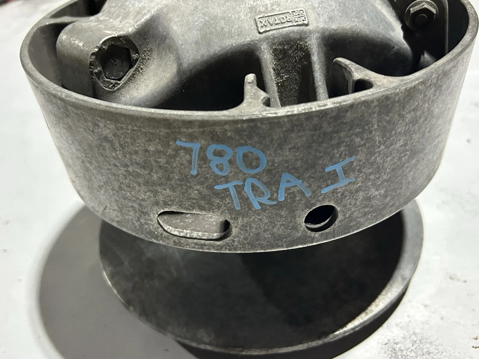 Муфта основного привода SkiDoo Formula 600 700 Snowmobile TRA I Mach 1 Z 780 800 #2 - Изображение 2 из 4